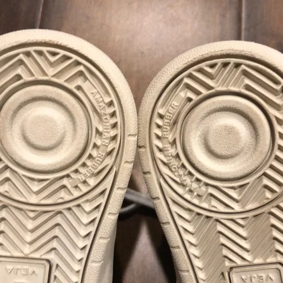 VEJA  V-15 High-Top Lace-Up Sneakers - - Picture 15 of 16